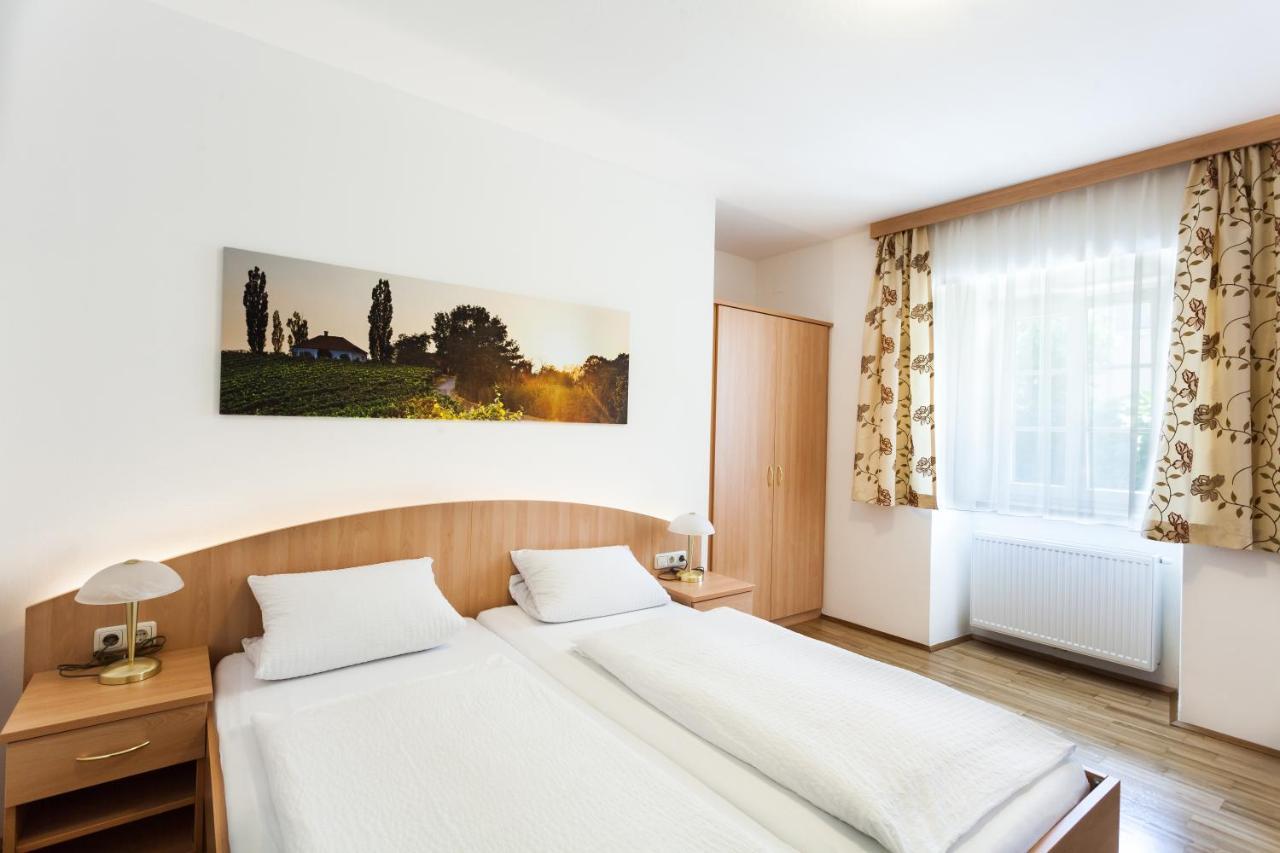 Gaestehaus Ferk - Fruehstueckspension, Bed & Breakfast Bad Radkersburg Luaran gambar