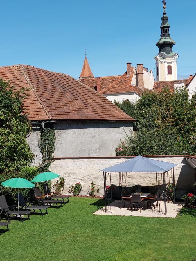 Gaestehaus Ferk - Fruehstueckspension, Bed & Breakfast Bad Radkersburg Luaran gambar