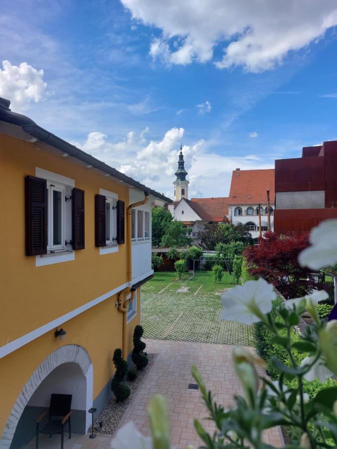 Gaestehaus Ferk - Fruehstueckspension, Bed & Breakfast Bad Radkersburg Luaran gambar