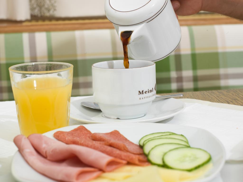 Gaestehaus Ferk - Fruehstueckspension, Bed & Breakfast Bad Radkersburg Luaran gambar